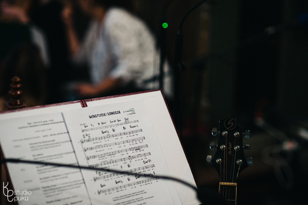 Obrazek posiada pusty atrybut alt; plik o nazwie mm-studio-puku-fot-kamil-cichon-1-of-18.jpg