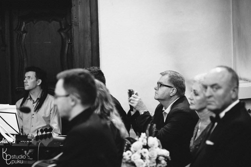 Obrazek posiada pusty atrybut alt; plik o nazwie mm-studio-puku-fot-kamil-cichon-3-of-18.jpg